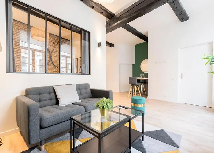 Apartment Character In The Heart Of Old Lille