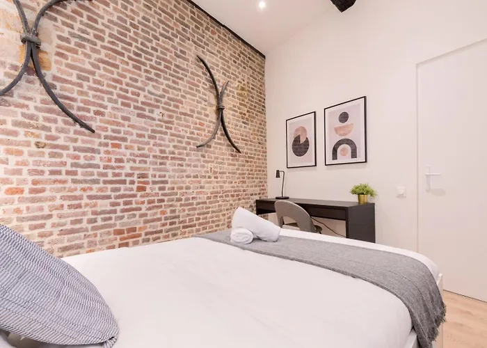 Character In The Heart Of Old *